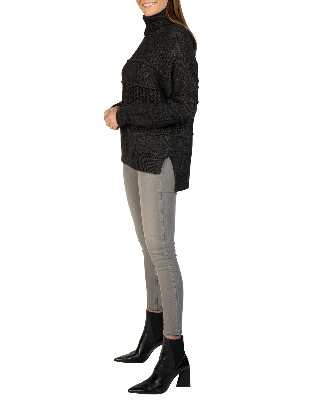 Cable Knit Turtleneck Pullover